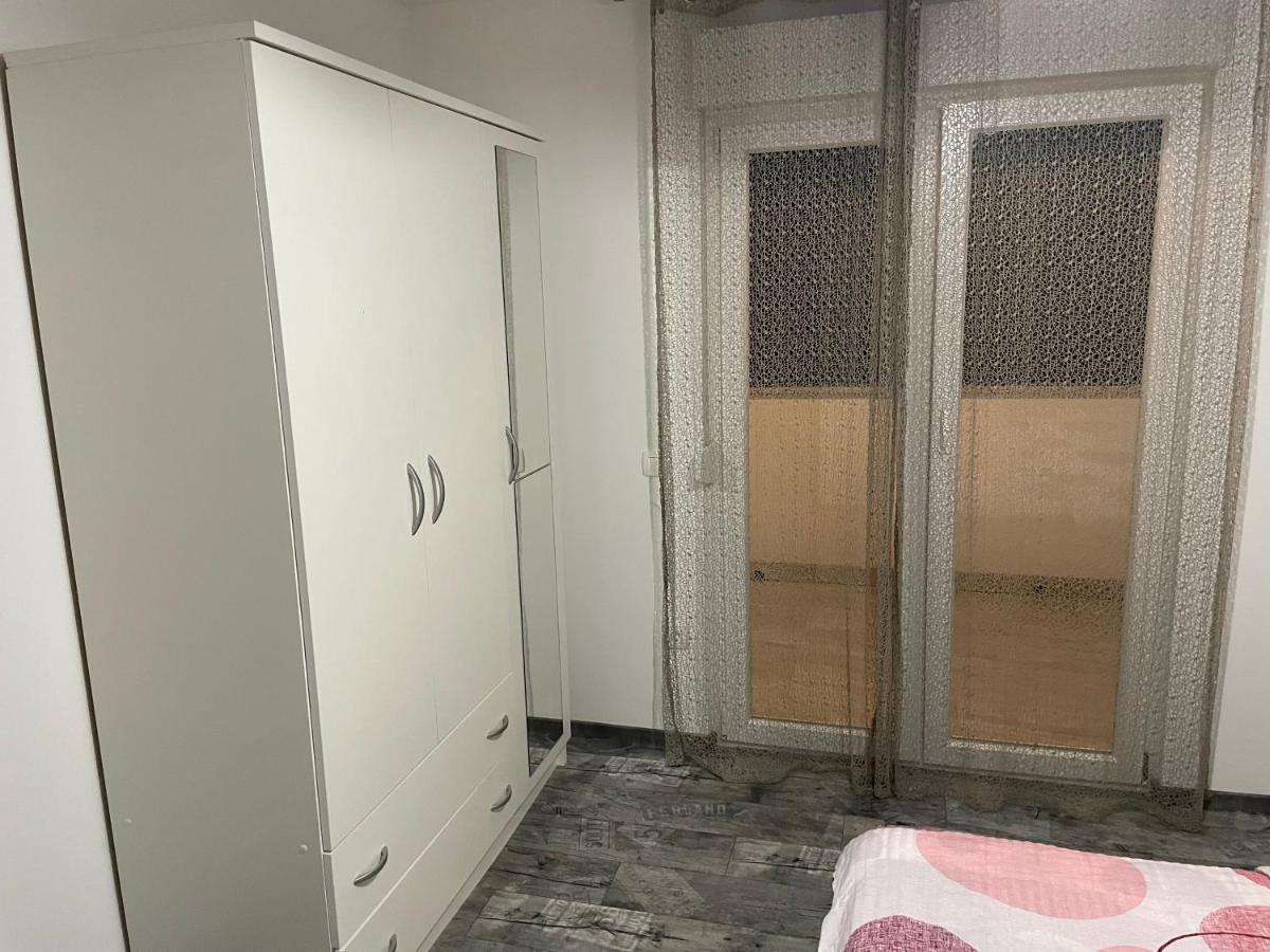 Pinezići Villa Mira ***** מראה חיצוני תמונה